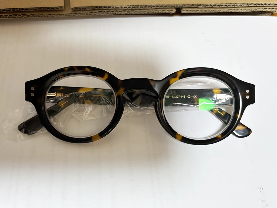 What Do Prism Glasses Look Like? Real Examples and What to Expect